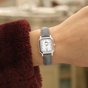 reloj-lotus-square-series-19082-2-2